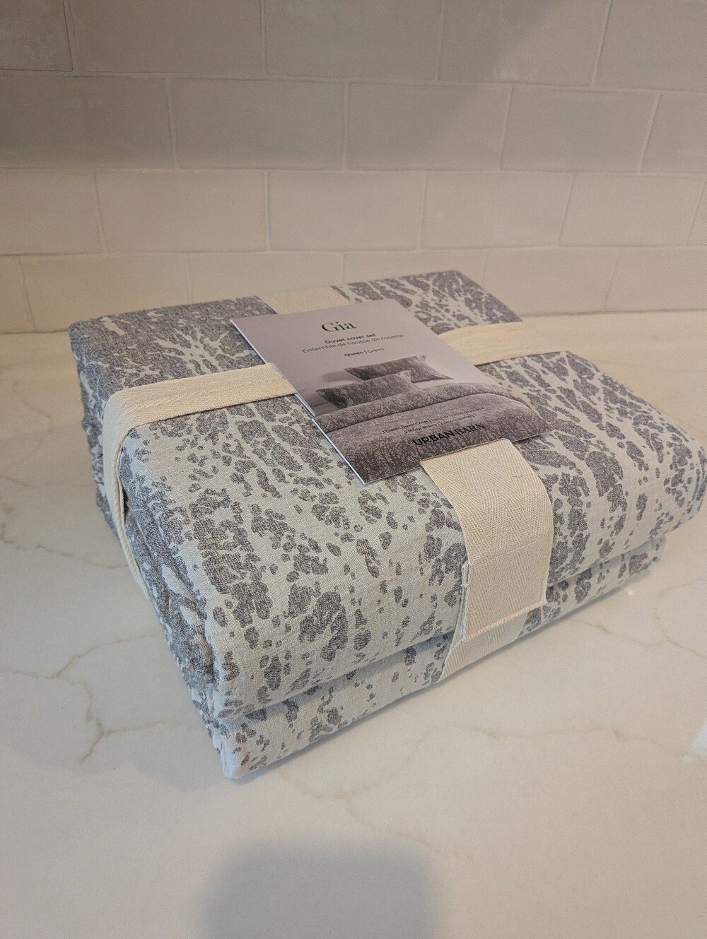 Urban Barn Gia Cotton Duvet Set and Two Pillow Shams - Queen - BRAND NEW - Picture 2 of 4